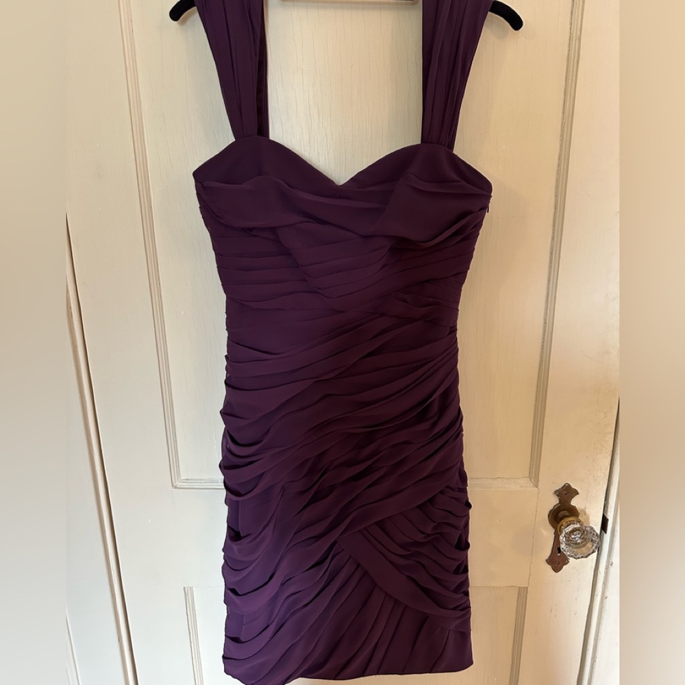 Monique Lhuillier Purple bridesmaids cocktail Dress Size 4